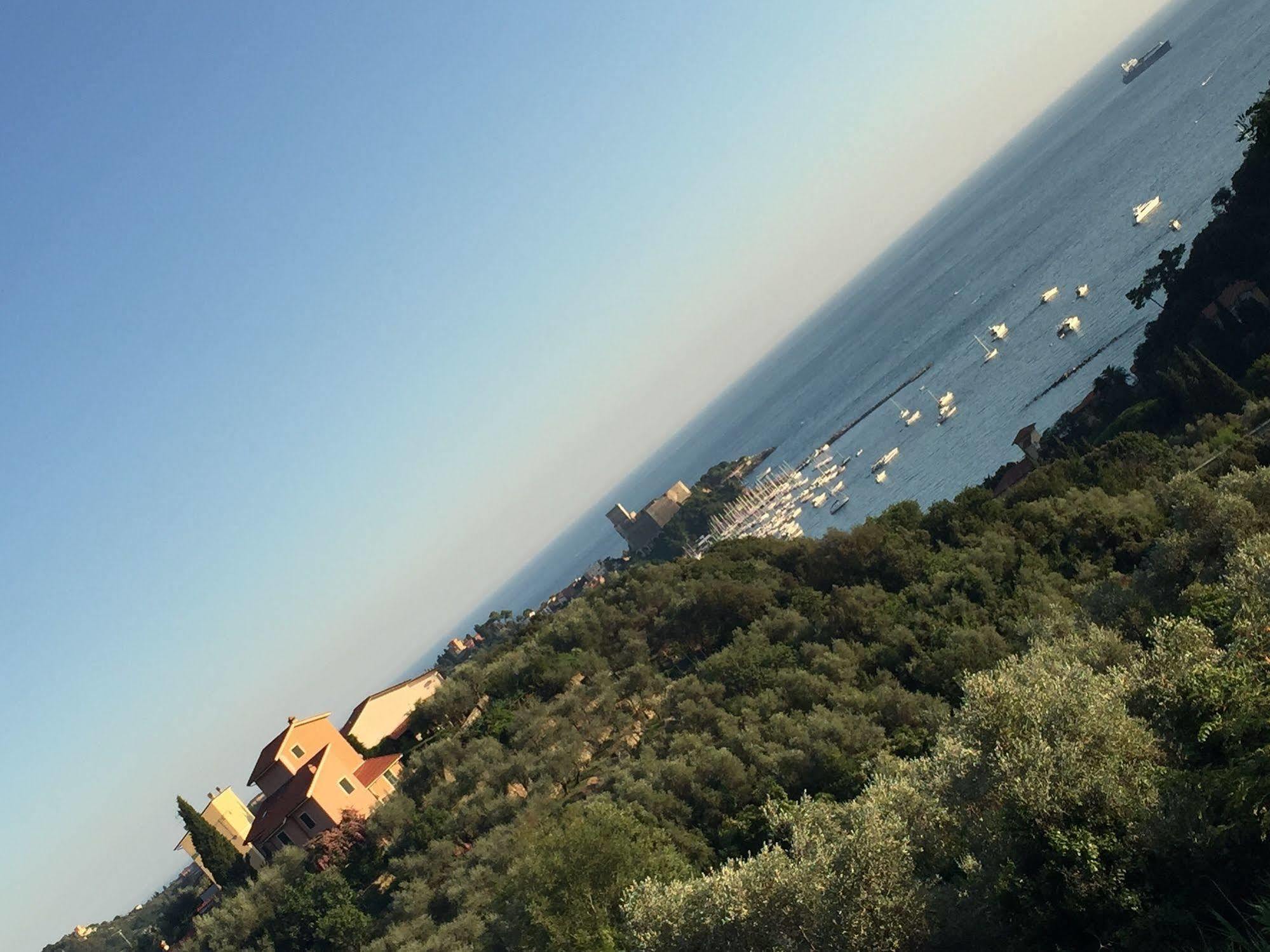 Il Fortino Monte Marcello Buitenkant foto